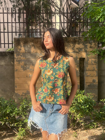 Green Floral Print Sleeveless Cotton Crop Kurti Top for Women (Buy 1 Get 1 Free)